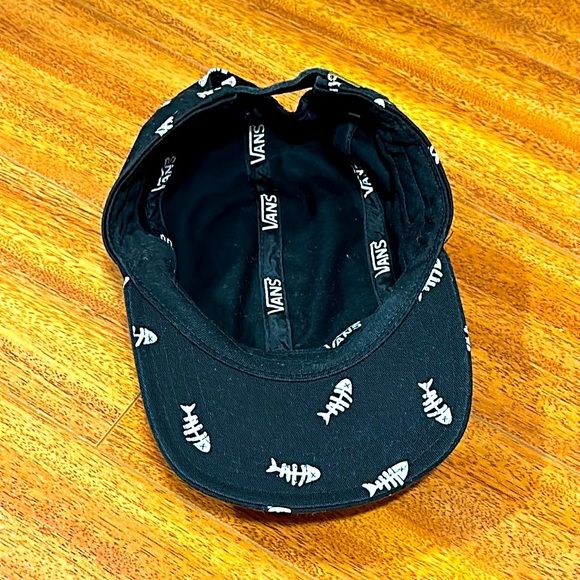 Vans Baseball Cap π§’π€π± - Picture 3 of 5